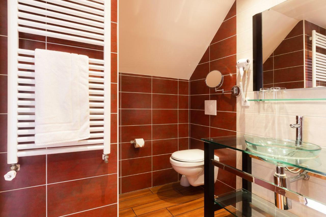 Les Vestiges Du Jour Bed & Breakfast Clohars-Fouesnant Exterior photo